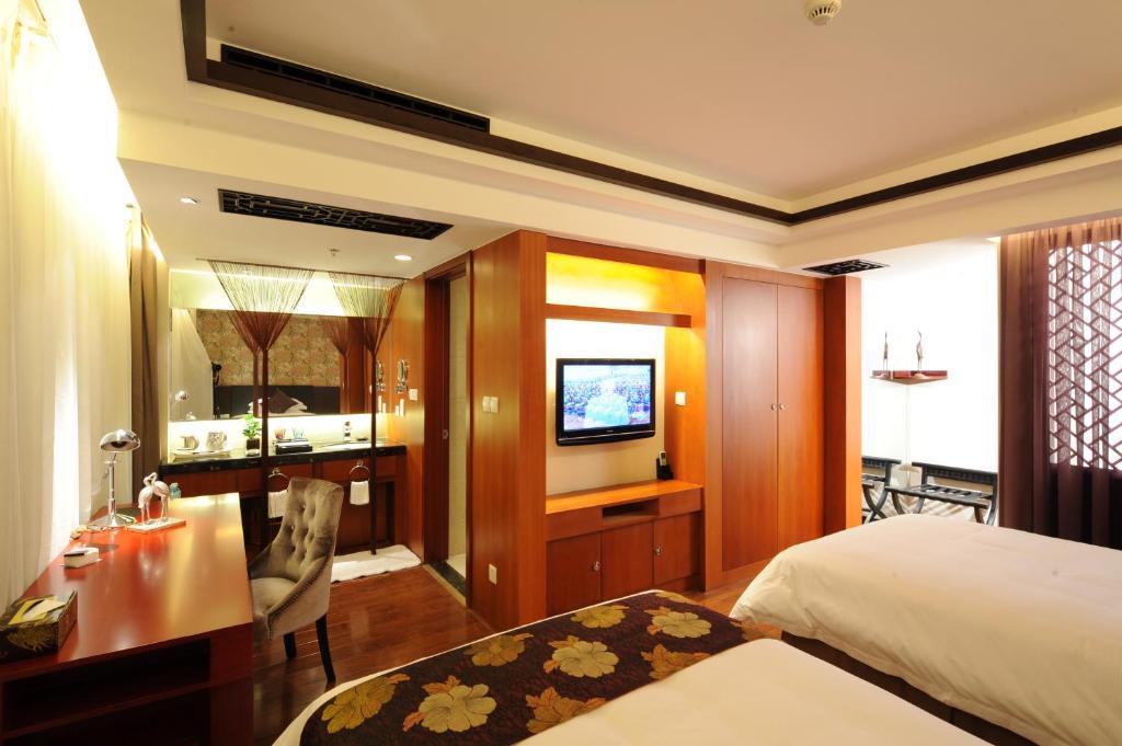 Phoenix Egret Boutique Hotel Taiyuan Room photo