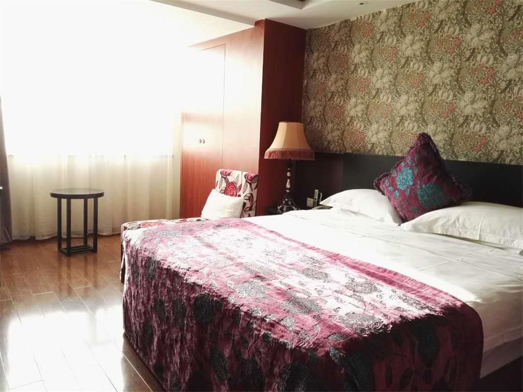 Phoenix Egret Boutique Hotel Taiyuan Room photo