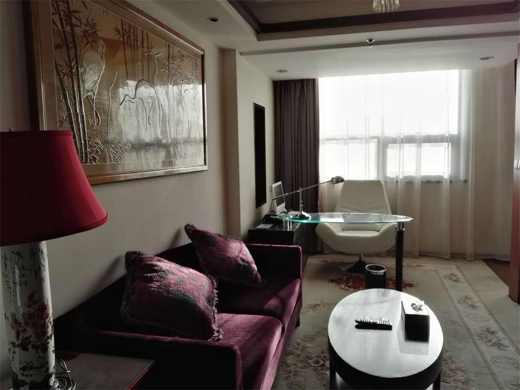 Phoenix Egret Boutique Hotel Taiyuan Room photo