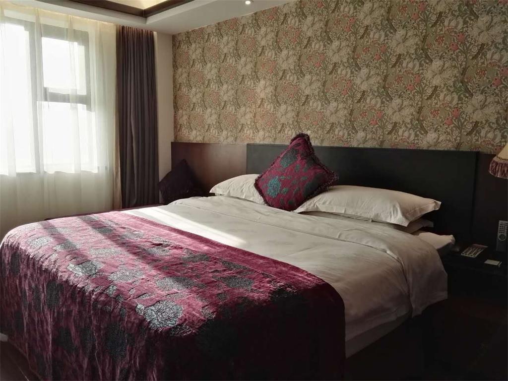 Phoenix Egret Boutique Hotel Taiyuan Room photo